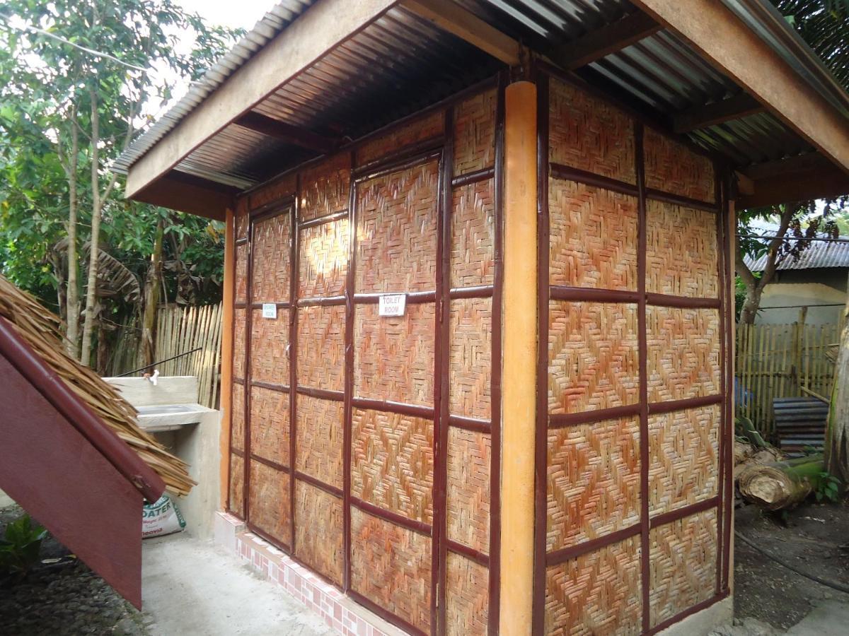 LHOYJEAN Garden Hostel Batuan Buitenkant foto