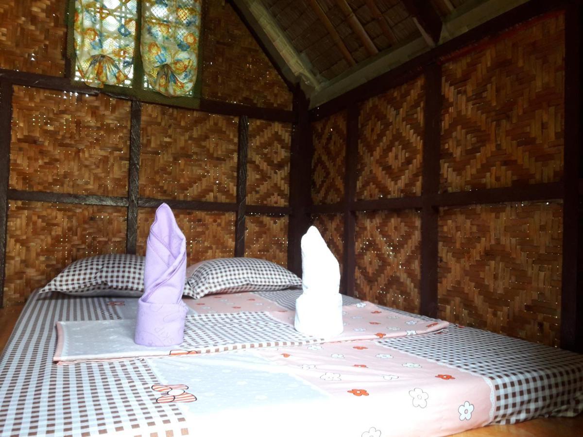 LHOYJEAN Garden Hostel Batuan Buitenkant foto
