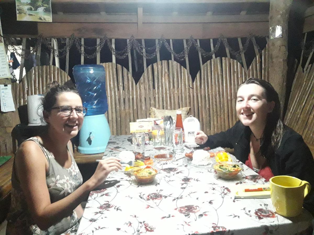 LHOYJEAN Garden Hostel Batuan Buitenkant foto