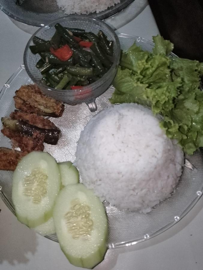 LHOYJEAN Garden Hostel Batuan Buitenkant foto