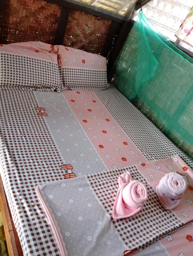 LHOYJEAN Garden Hostel Batuan Buitenkant foto