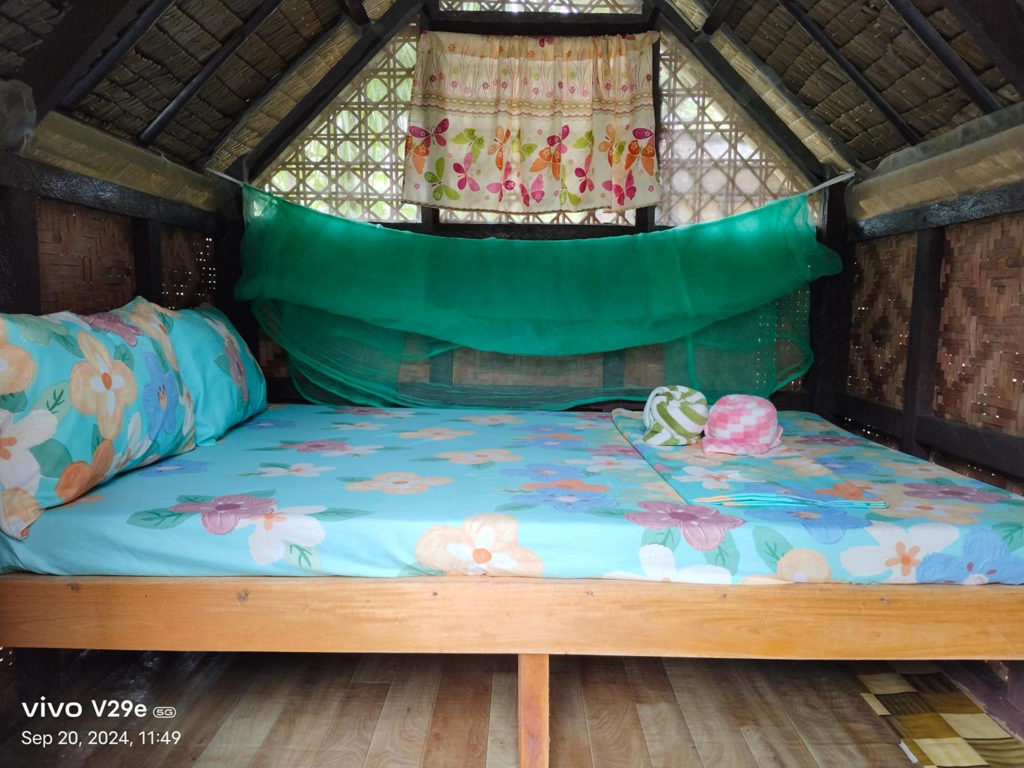 LHOYJEAN Garden Hostel Batuan Buitenkant foto